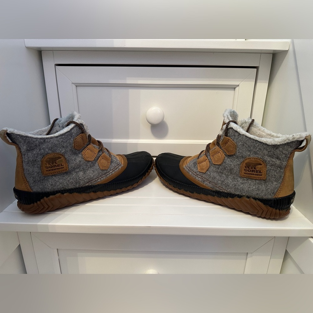 Women’s Sorel Out N About Plus Waterproof Boots, Size 8.5 - Picture 4 of 8
